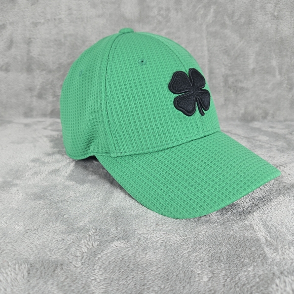 Black Clover Golf Waffle Texture Men's Hat Sz S/M Fitted W/ Memory Fit Pad - Picture 1 of 7